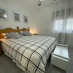 Centro Ideal Familias 6 Adultos Y 2 Ninos-