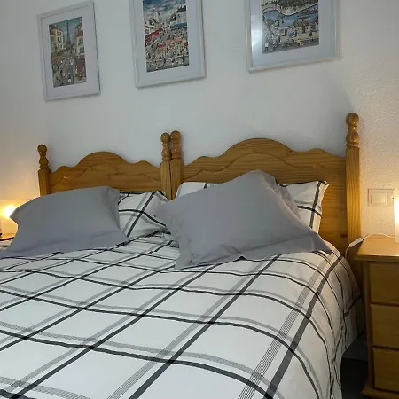 Centro Ideal Familias 6 Adultos Y 2 Ninos- Apartment Hervas