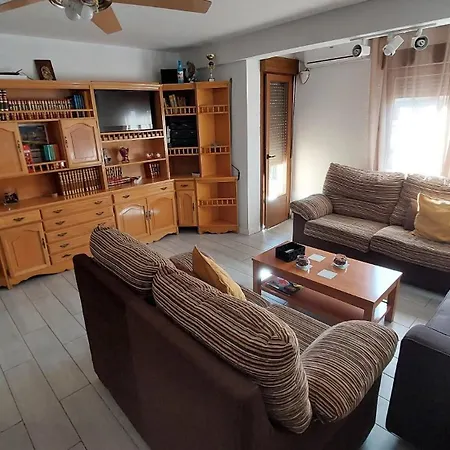 Centro Ideal Familias 6 Adultos Y 2 Ninos- * Хервас