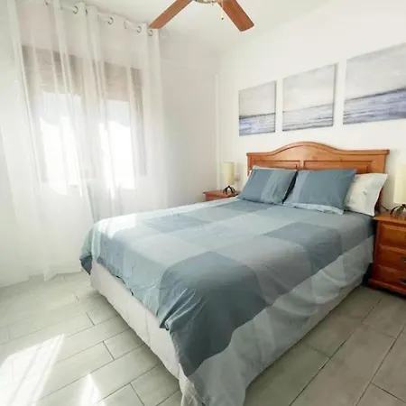 Centro Ideal Familias 6 Adultos Y 2 Ninos- Apartamento