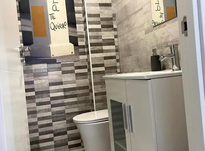 Centro Ideal Familias 6 Adultos Y 2 Ninos- *