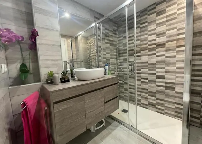 Centro Ideal Familias 6 Adultos Y 2 Ninos-